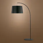 Juodas lankinis grindinis &scaron;viestuvas 200 cm, E27