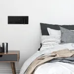 LED sieninis &scaron;viestuvas su skaitymo lempute, USB ir belaidžiu įkrovikliu, juodas matinis