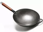 Plieninė kini&scaron;ka wok keptuvė su medine rankena, 36 cm