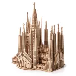Medinis 3D Sagrada Familia Barselonos modelis &ndash; surenkama dėlionė i&scaron; faneros