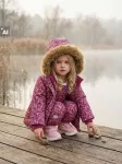 Sinsay - Pa&scaron;iltinta striukė su gėlių motyvu ir &scaron;viesą atspindinčiais elementais - ka&scaron;toninė