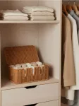 Sinsay - Pintas laidų laikiklis su dangčiu - kūno spalva