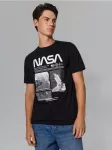 Sinsay - Medvilniniai mar&scaron;kinėliai su spauda NASA - juoda