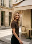 Sinsay - Crop top i&scaron; struktūrinio audinio - tamsiai ruda
