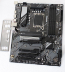 I&Scaron;pardUOTI. Gigabyte B760 DS3H GEN5 1.0 Procesorių &scaron;eima Intel Procesoriaus lizdas LGA1700 DDR5 Palaikomos kietojo disko sąsajos M.2, SATA Skaičius