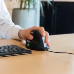 Pelės R-GO Tools R-Go HE ergonominė kairės pusės USB didelė Juoda/Sidabrinė