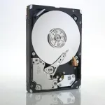IBM 600GB kietasis diskas SAS-2 10 000 aps/min kar&scaron;tai keičiamas 2,5 colio SFF Slim serveriams