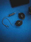 Belaidės ausinės Koss KSC35, on-ear, su mikrofonu, juodos
