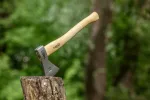 NEO TOOLS Bushcraft kirvis su mak&scaron;timi, 400 g