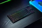 Razer BlackWidow V4 Low-Profile Tenkeyless HyperSpeed žemo profilio žaidimų klaviatūra, žali jungikliai, US klavi&scaron;ų i&scaron;dėstymas