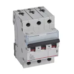 Automatinis jungiklis Legrand Tx3 C25A 3-polių 6 kA 3 moduliai (403547)