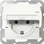 Ki&scaron;tukinis lizdas Schuko GIRA System 55, baltas, IP44, 220&ndash;250 V, 50/60 Hz, gylis 32 mm