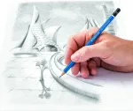 STAEDTLER Mars Lumograph 100 G24 pie&scaron;imo pie&scaron;tukų rinkinys, 24 skirtingo kietumo, metalinėje dėžutėje, mėlyni &scaron;e&scaron;iakampiai