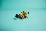 Konstruktorius LEGO Technic Krovimo ekskavatorius 42197 &mdash; sukamoji važiuoklė, darbinis krautuvas, 104 detalės, rekomenduojamas amžius 7+