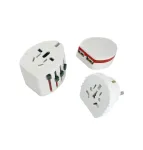 MicroConnect SKROSS pasaulinis kelioninis adapteris su dviem USB jungtimis, baltas