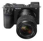 Sony Alpha 6700 su objektyvu E 18-135mm F3.5-5.6, juodas rinkinys