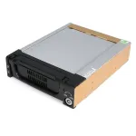 StarTech.com Black Aluminum 5.25in tvirtas SATA kietojo disko mobilus stovas &ndash; dėklas