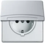 BUSCH-JAEGER SCHUKO ki&scaron;tukinis lizdas IP44 20EUGK-33-101 su dangteliu AW44