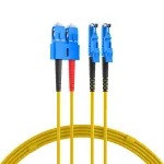 EFB Elektronik optinio pluo&scaron;to tinklo kabelis E2000 (M) &ndash; SC vienmodis (M)