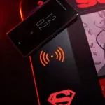 Numskull stalo kilimėlis DC Comics Superman Wireless Charge 30x80 cm