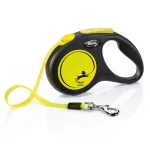 I&scaron;traukiamasis pavadėlis Flexi New NEON 5 m &ndash; juostinis pavadėlis mažiems &scaron;unims iki 15 kg, juodai geltonas