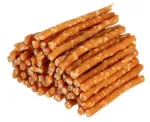 &Scaron;unų skanėstai Hilton Chicken Rice Sticks 500 g &ndash; vi&scaron;tienos ir ryžių hipoalerginiai lazdelių užkandžiai suaugusiems &scaron;unims