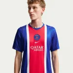 Nike Paris Saint-Germain 2026/27 Stadium Home vyrų futbolo mar&scaron;kinėliai mėlyni/raudoni XL