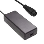 Akyga AK-EV-21 elektrinio paspirtuko įkroviklis 60 V (16S) Li-Ion baterijoms, 67,2 V, 1,75 A, 118 W, LP16 ki&scaron;tukas, 1,2 m