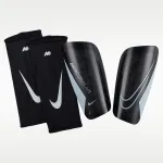 Nike Mercurial Lite futbolo blauzdų apsaugos juodos DN3611 010 dydis M