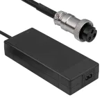 Akyga AK-EV-22 elektrinio dviračio įkroviklis 60 V (16S) Li-Ion baterijoms, 67,2 V, 2 A, 135 W, GX16 12 mm lizdas, 1,2 m