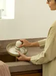 Brabantia SinkSide indų &scaron;epetėlis su muilo dozatoriumi Soft Beige (252167)