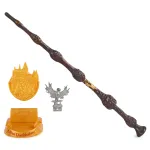 Spin Master Wizarding World Harry Potter autenti&scaron;ka Albuso Dumbldoro lazdelė su Hogvartso laikikliu, vaidmenų žaidimui, i&scaron; plastiko, vaikams nuo 14 metų