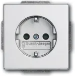 BUSCH JAEGER 2013-0-5272 - CEE 7/3 ki&scaron;tukinis lizdas - 2P+E - sidabrinis - 250 V - 16 A - 63 mm
