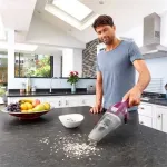 Ne&scaron;iojamas dulkių siurblys Black & Decker NVC115W pilkai violetinis, be mai&scaron;elio