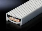 Rittal SV 3092.000 &Scaron;ynų dangtelis, RAL 7035, 1 m, 10 vnt. paketas