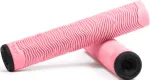 Tilt Topo II Grips Red paspirtuko rankenos &ndash; su topografiniu ra&scaron;tu, 170mm, 32mm i&scaron;orinis skersmuo, 22.2mm vidinis skersmuo, be atbrailų, su vairo galais