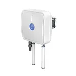 QuWireless QuMax A360M kryptinė LTE + Wi-Fi antena, skirta Teltonika RUT360, PoE/LAN, 4&ndash;6 dBi, vertikali poliarizacija, IP67, balta spalva