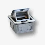 BACHMANN Mini Countertop Box 3M &ndash; stalinis modulinis dėklas standartiniams lizdams 22,5x45 mm (45x45 mm), pakreipiamas dangtis, baltas