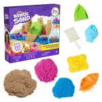 Kinetic Sand Beach Adventure Set &ndash; 907 g smėlio 3 spalvų su formelėmis, įrankiu ir padėklu
