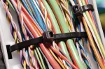 HellermannTyton T50L kabelio rai&scaron;tis - poliamidas - baltas - 11 cm - V2 - EC 60092 serija - IEC 62275:2006 - 39 cm