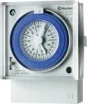 Finder 12.31.8.230.0007 mechaninis laiko jungiklis, skydelio montavimas, 230 V AC, 1 perjungiamasis kontaktas, 16 A, paros programa, 48 segmentai, 100 h energijos rezervas