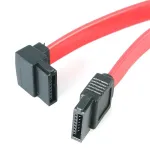 StarTech.com 6 colių SATA į kairįjį kampinį SATA Serial ATA kabelis, 0,152 m, SATA III, Ki&scaron;tukas/Ki&scaron;tukas, Raudonas, Tiesus, Kairys