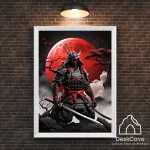 Plakatas &bdquo;Raudonasis nakties samurajus&ldquo; &ndash; A2 (42 &times; 59 cm), su baltu rėmeliu ir tvirtinimu