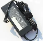 Ne&scaron;iojamo kompiuterio įkroviklis DELL 90W: 19.5V, 4.62A