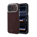 Dėklas Lacoste PVC Petit Pique Semi Wrap Embossed MagSafe Apple iPhone 18 Pro tamsiai raudonas