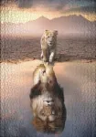 Ulmer Puzzleschmiede - Dėlionė "veidrodi, veidrodi" - Visionary 2000 dalių dėlionė su kūrybingu gyvūno personažu - Mažasis liūtas su dideliu pasitikėjimu