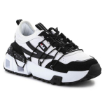 Fila Holdings Fila bateliai