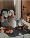NOUI NOUI 360&deg; puodelis-gertuvė, 250ml - The Frog Cup rosa