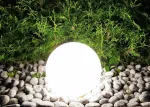 Trango Garden 200b Led sodo gaublys Ip44, rutulinis &scaron;viestuvas, 20 cm skersmens, baltas, su 1x E27 Led lempute 3000 K &scaron;iltai balta &scaron;viesa ir 5 m kabeliu sodo lauko takų ap&scaron;vietimui