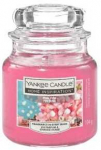 Yankee Candle kvapioji žvakė &bdquo;Home Inspiration&ldquo; maža Rožinė Pine 104 g